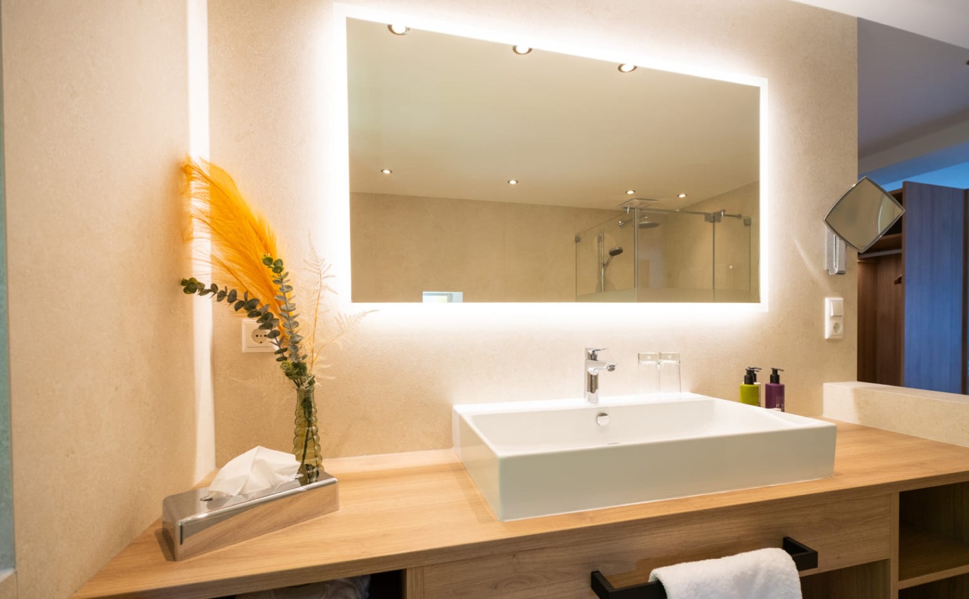 Modernes Badezimmer in der Suite Exklusiv